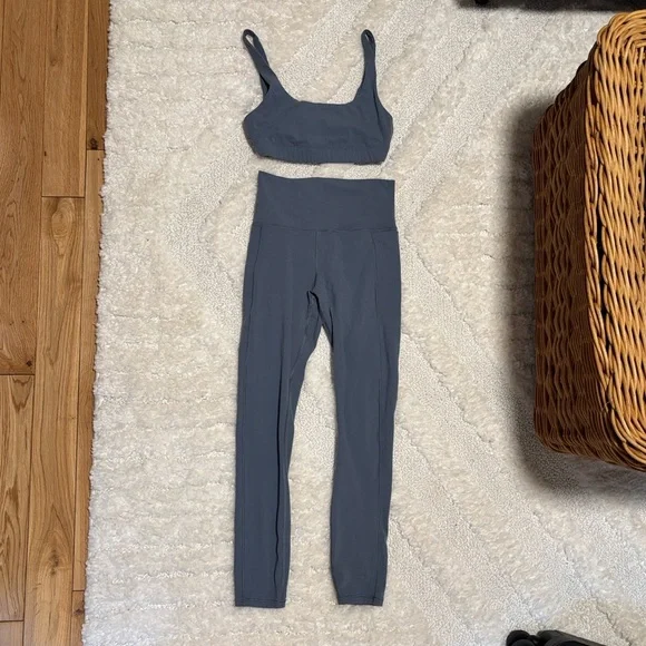 Vuori Slate Blue Set - Picture 2 of 3